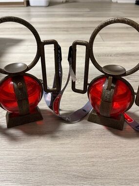 Disneyland Avengers Campus Ant-Man & Wasp Ooze Cauldron Light-Up Sipper Set Of 2